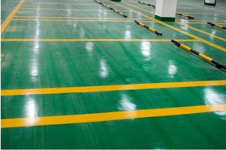 環(huán)氧地坪廠家告訴你環(huán)氧地坪施工容易出現(xiàn)哪些問(wèn)題